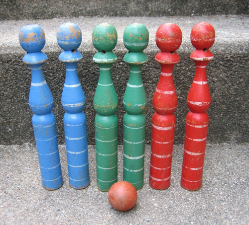 Ancien jeu quilles en - de, 6