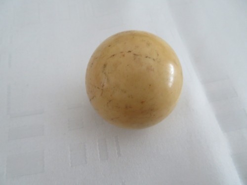 Tres ancienne boule billard - ancienne, de