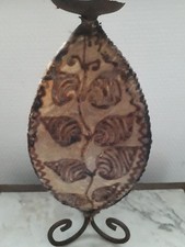 Bougeoir en fer forgé et peau