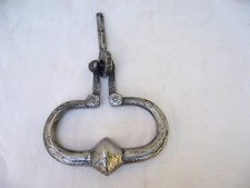  MARTEAU - HEURTOIR DE PORTE