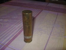 ancien briquet avec plaque