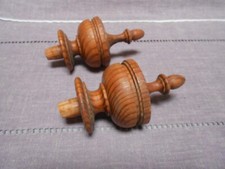 Paire de Toupies  poignées