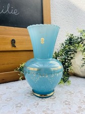 Superbe Vase Ancien en Verre Bleu Opalin Orné de 2 Camée Décor Doré Vintage
