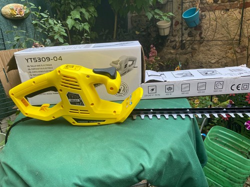 Taille haie electrique - /, voir