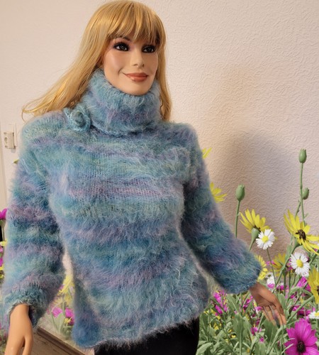 Fuzzy thick sweater kid mohair