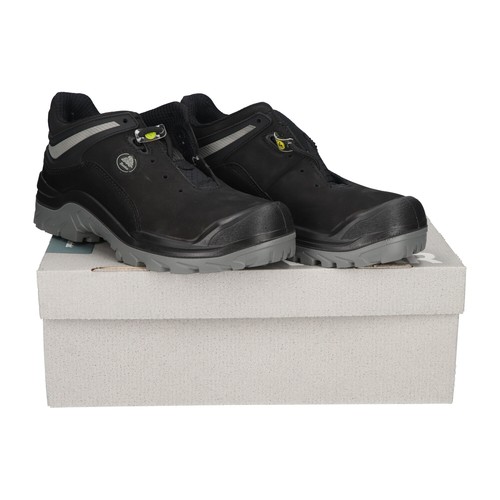Bata industrials act141w - industrials,