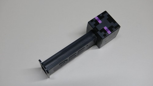 Pez distributeur bonbons - de, en