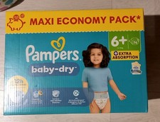76 couches Pampers baby dry