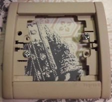 85100 LEGRAND SAGANE Beluga