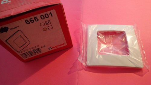 Legrand 665001 plaque - plaque, simple