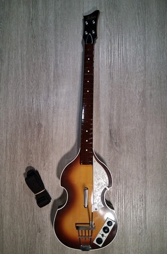 Hofner bass guitar - bass, beatles