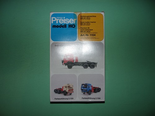 Preiser model mount - model, tractor