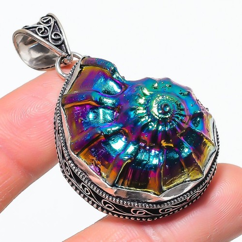 Pendentif ancien pierre