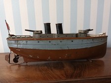 Bateau militaire Mécanique