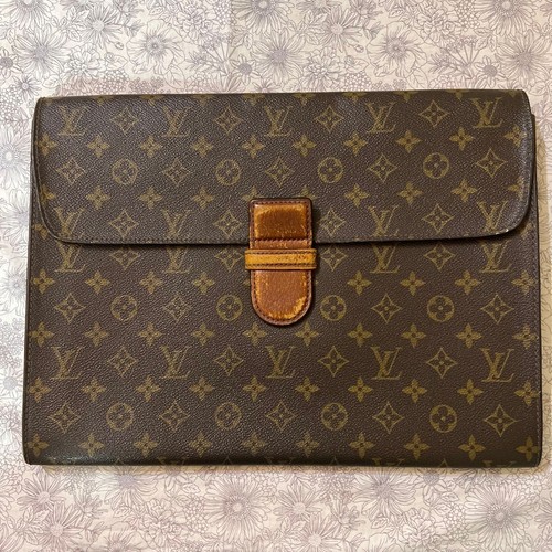 Pochette louis vuitton - louis,