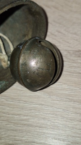 Grelot ancien en bronze - grelot, n°7