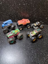 Lot De 5 Voitures Miniatures