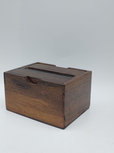 Ancienne boîte bois à - bois,