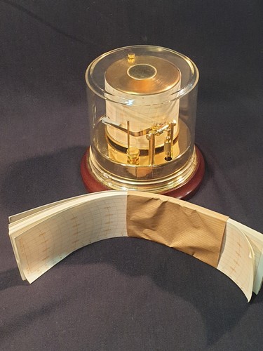 Baromètre barographe - baromètre,