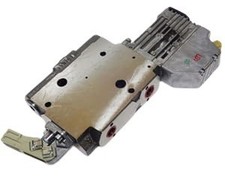 DISTRIBUTEUR HYDRAULIQUE AVEC