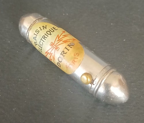 Ancien tube rouge levres - tube, de