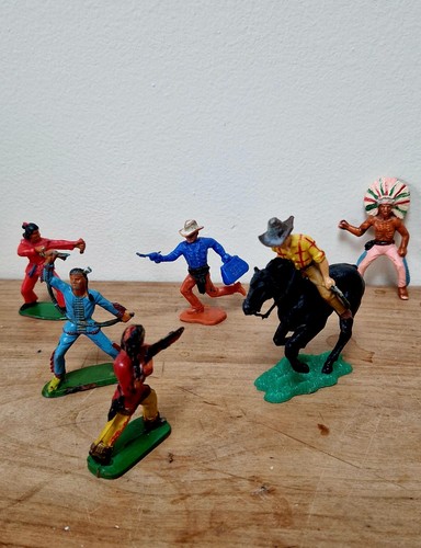 Starlux britains divers lot - britains,