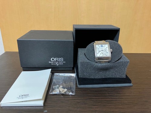 Oris rectangular complication - rectangular,