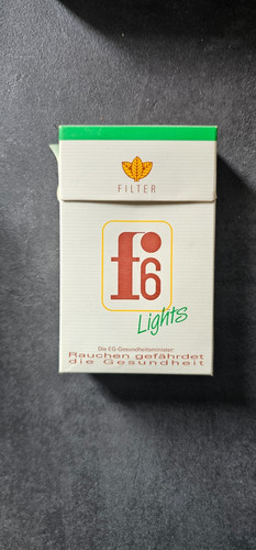 Paquet cigarette vide f6 - paquet,