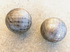 ANCIENNE PAIRE DE BOULES DE PETANQUE LYONNAISES EN BRONZE - SPORT -