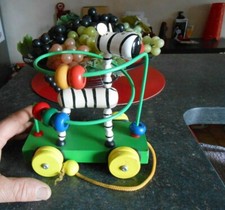 Ancien Jeu de Bébé, Jouet