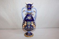 Gien earthenware soliflora vase, blue Italian Renaissance decor, h. 21.5 cm