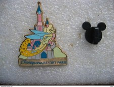 *Pin's Disney, chateau de la