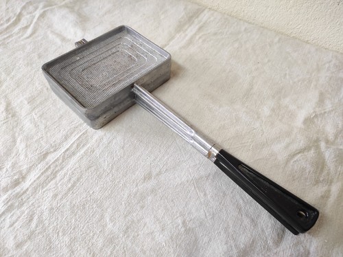 Ancien toaster gaufrier - ancien, en