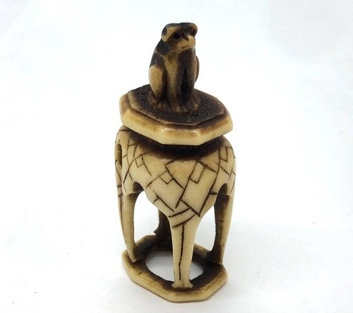 Ancien chien japonais - , en