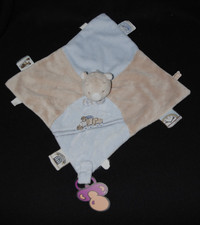 🐻 Doudou ours plat NOUKIE'S Oscar & Léon train bleu beige attache tétine TTBE