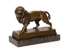 Statuette de lion en bronze -