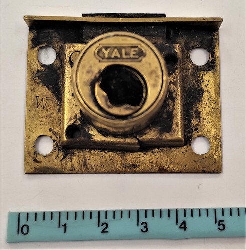 Serrure laiton forcée yale - serrure,