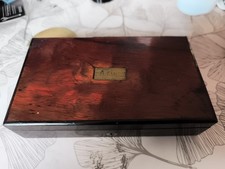 Boite Ancienne de compas 