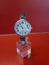 Ancienne montre OMEGA Officier