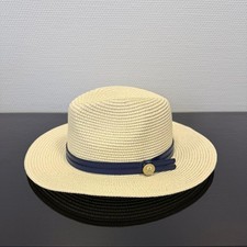 Chapeau Panama licence