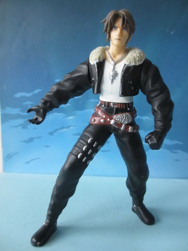 Figurine final fantasy viii - final,