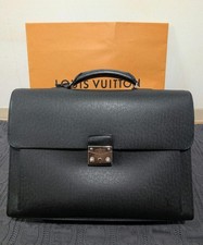 Louis Vuitton Taiga Associ Cartable 2 Business Bag From Japan