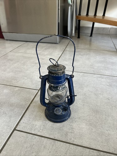 Ancienne lampe tempête - , à