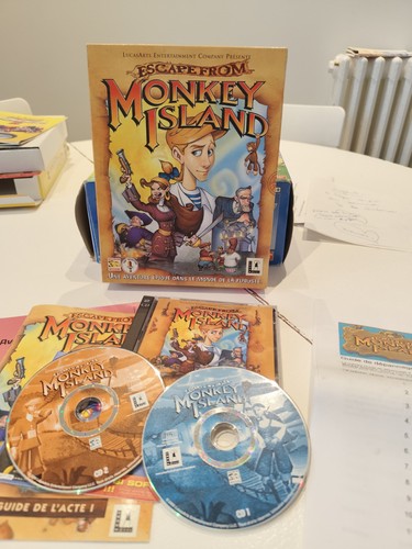 Escape from monkey island - escape,