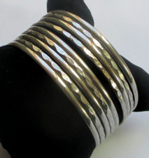 Magnifique Bracelet rigide