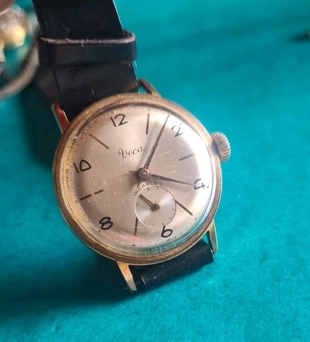 Montre ancienne mécanique - ancienne,