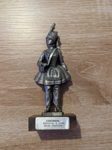 Figurines cantiniere chasseur - figurines,