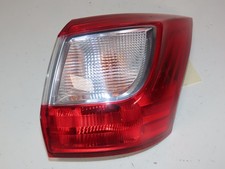 feu arrière droit ford GRAND