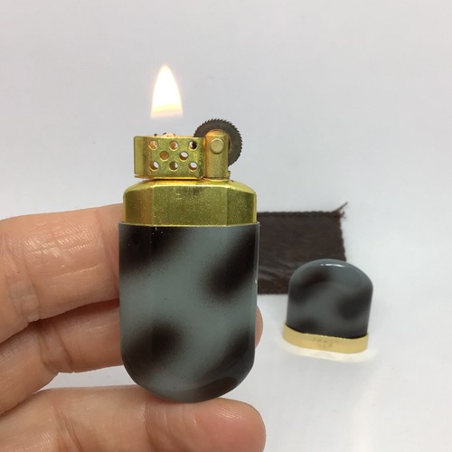 Briquet ancien essence brass - essence,