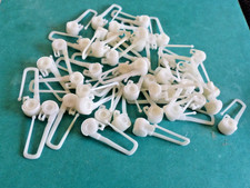 Lot de 40 crochets de rail de